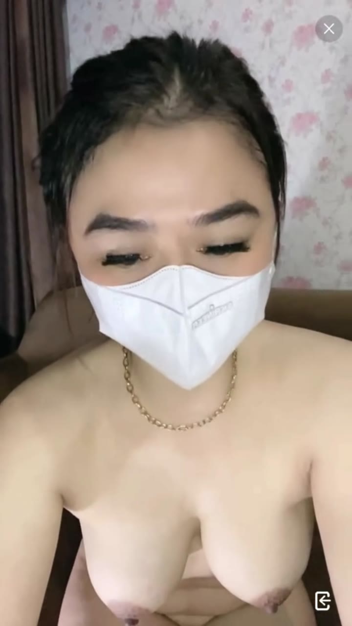Gadis Asia Muncrat Di Sofa Terupdate Bokepsatset Live Terbaru Poophd Update Bokep video