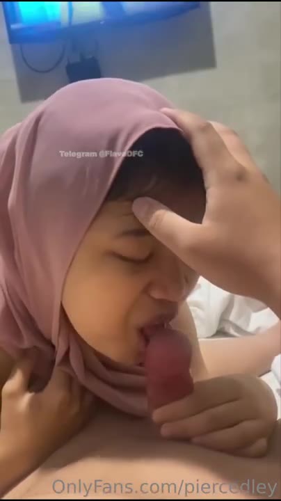 Watch Keluar di wajah ukhti - Bokep Indo - indo.bokep22.com