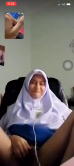 Sk4ndal Pelajar DiSebar M4ntan 18
