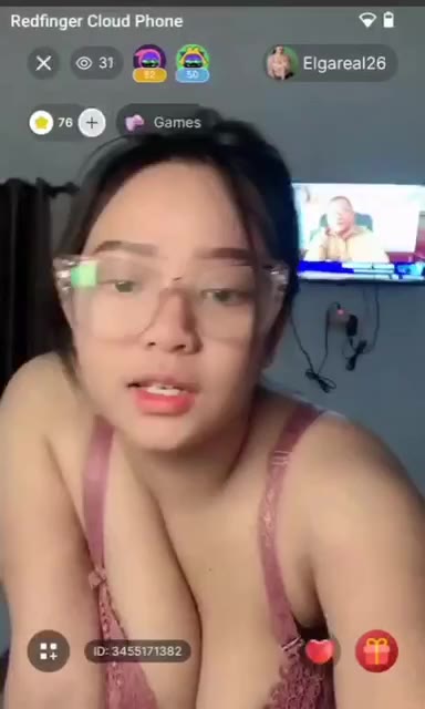 Elga (2)