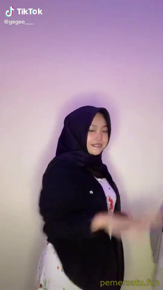 Rachma Jilbab Tiktok (14) - 1pxvnnih3xyh - Bokep Indo - porno.bokepindo.com.co
