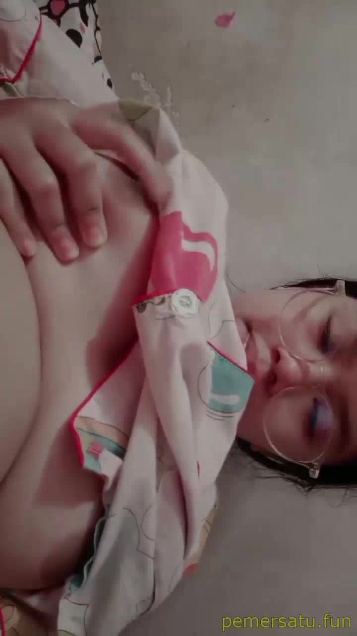 Nana Cewek Sange Pake Piyama Colmek (3) - 6k5lzd4d79ti - Bokep Indo - porno.bokepindo.com.co