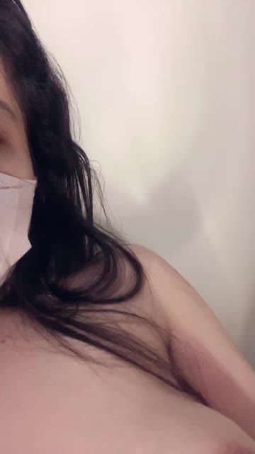 Yuyun ID 1812720462967975937 Hot51 telegram bot @DSrecordbot