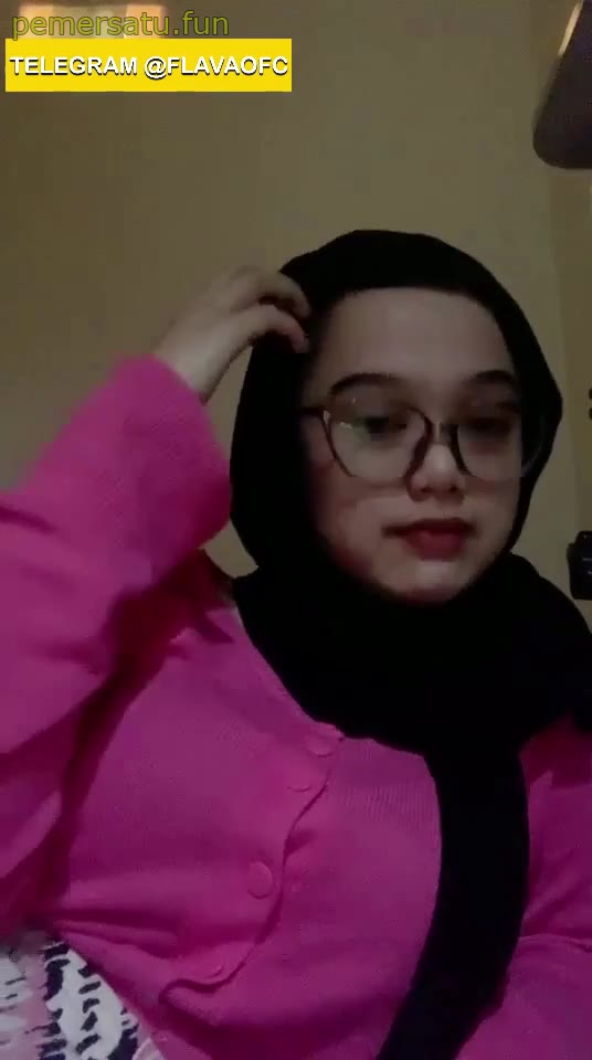 jilbab hitam baju pink memeknya juga pink (1) - pol7srmhmwr3 - Bokep Indo - porno.bokepindo.com.co