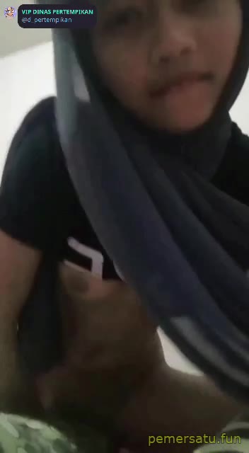 Jilbab Memek Becek Sange Ngangkang (2) - 1gfhmrxh4r6c - Bokep Indo - doooood.co