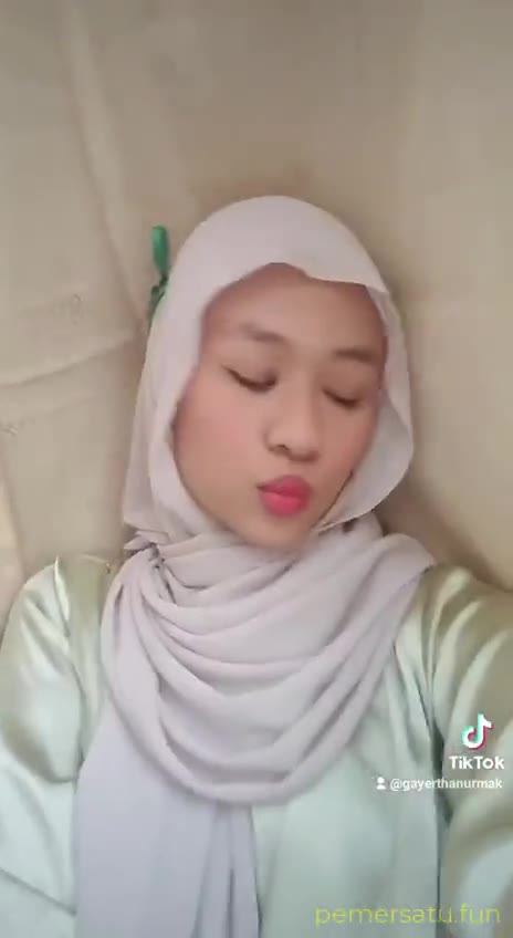 jilbab cantik viral dientot kontol panjang (3) - jwpily9crs4h - Bokep Indo - porno.bokepindo.com.co