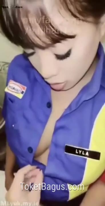 Bokep kasir indomaret dientot dalam ...