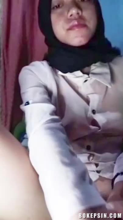 -X Nina Asanti Ngocok Memek Ukhty Sange-an - PlayBokep - DoodStream - 1rmyzl41ue21 - Bokep Indo - porno.bokepindo.com.co