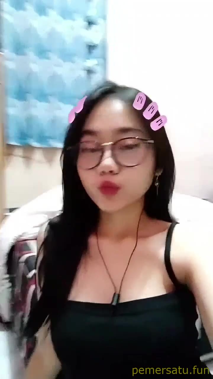 Watch abg lugu berkacamata bernama Cindy yang viral di tiktok (38) - Bokep Indo - doooood.co