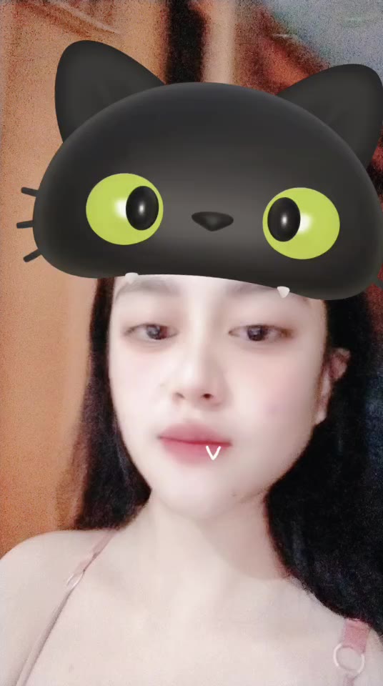 quinn Hujan ID  3980627 Papaya Live telegram bot @DSrecordbot