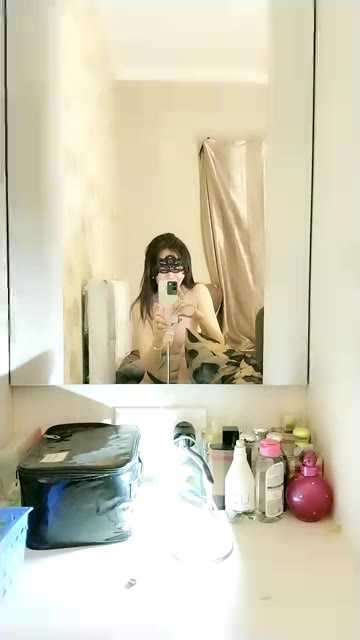 MEyLiEsA ID 1841993845589385218 Hot51 telegram bot @DSrecordbot