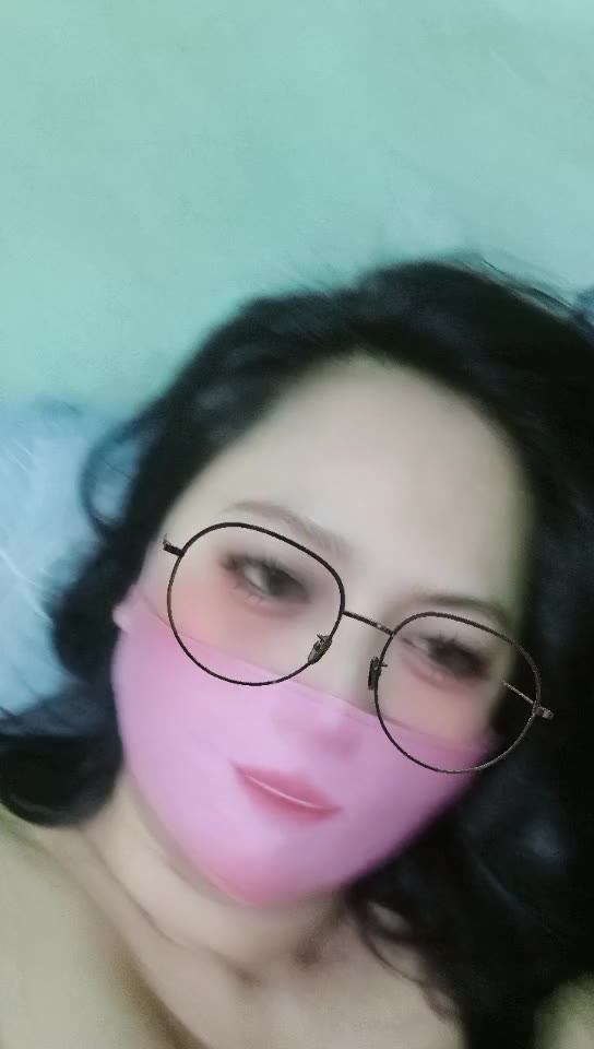 PUTRI SARI ID: 3585475 Papaya Live telegram bot @DSrecordbot