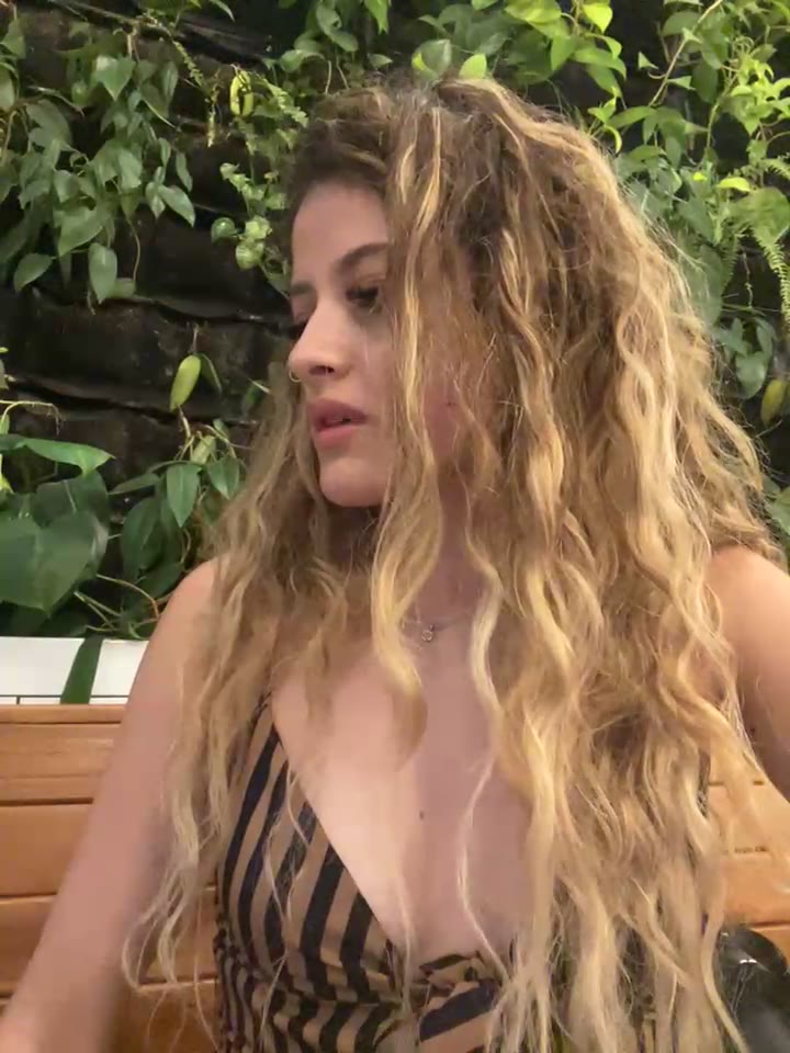 alana15 1
