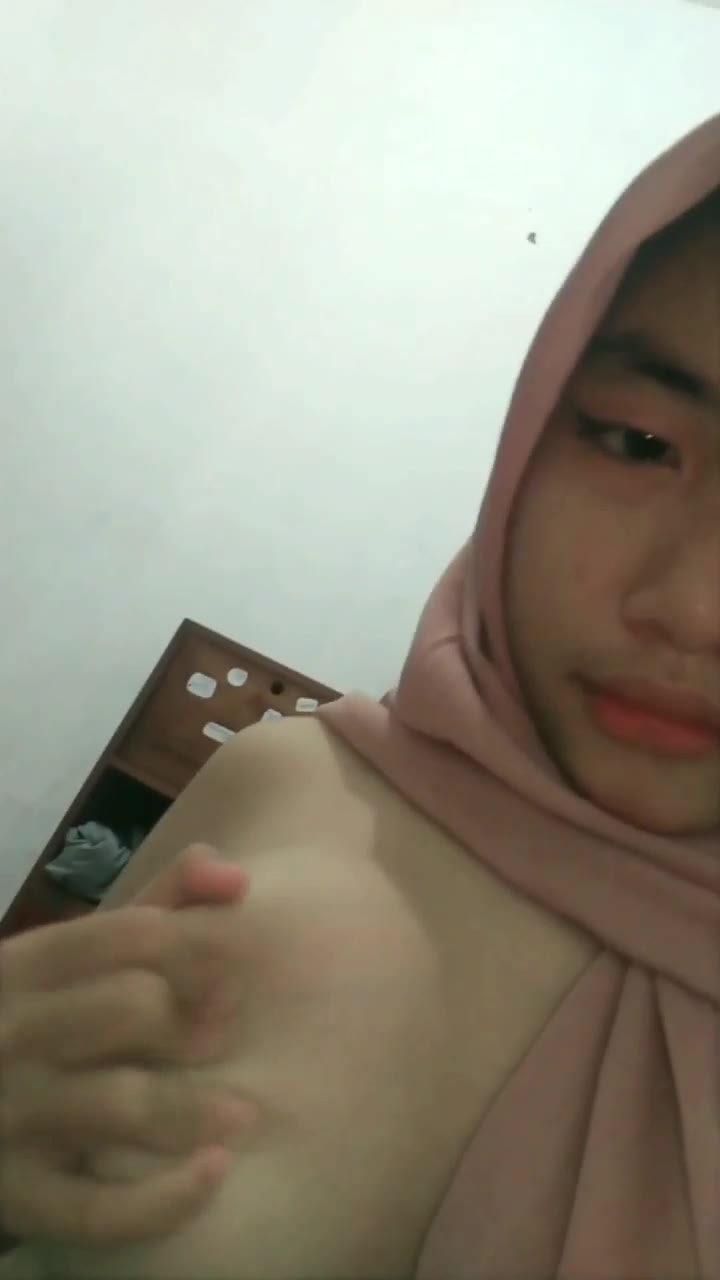DINI VIRAL (12)(2023 05 05 02 40 32 601)-merged-1683236423989 - 0x13dwbbt8cl - Bokep Indo - porno.bokepindo.com.co