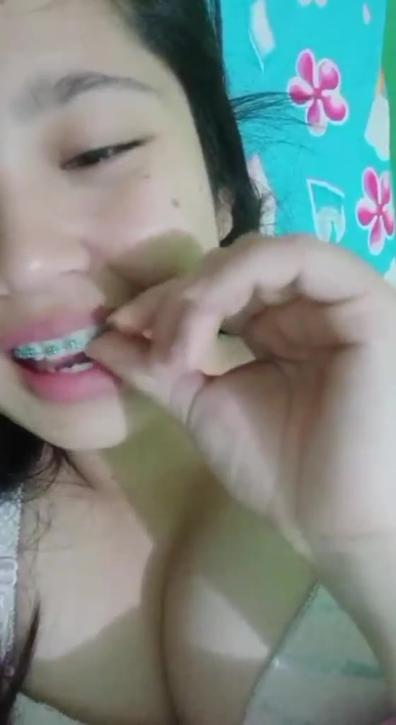 33 Doodstream bokep indo simintok com stw simontok