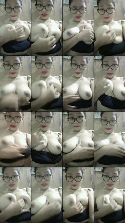 bulan 18yo jilbab colok memek (5)