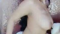 Gadis Cantik Pamer Toket Bokep Indo